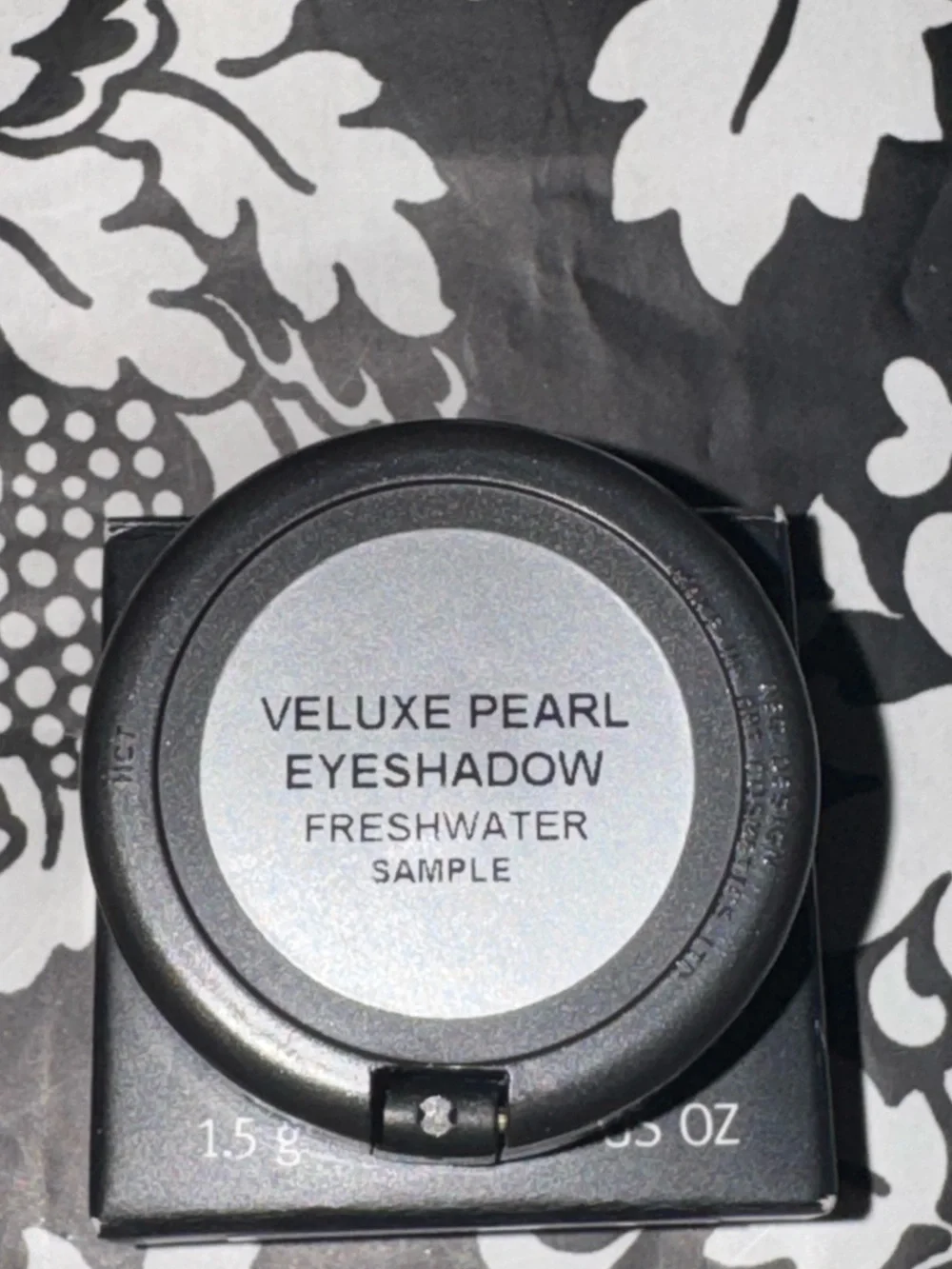 MAC  Freshwater Eyeshadow